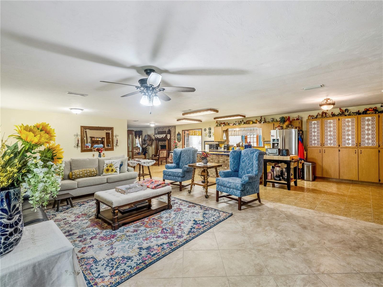 Image 11 of 73 For 1550 167 Place