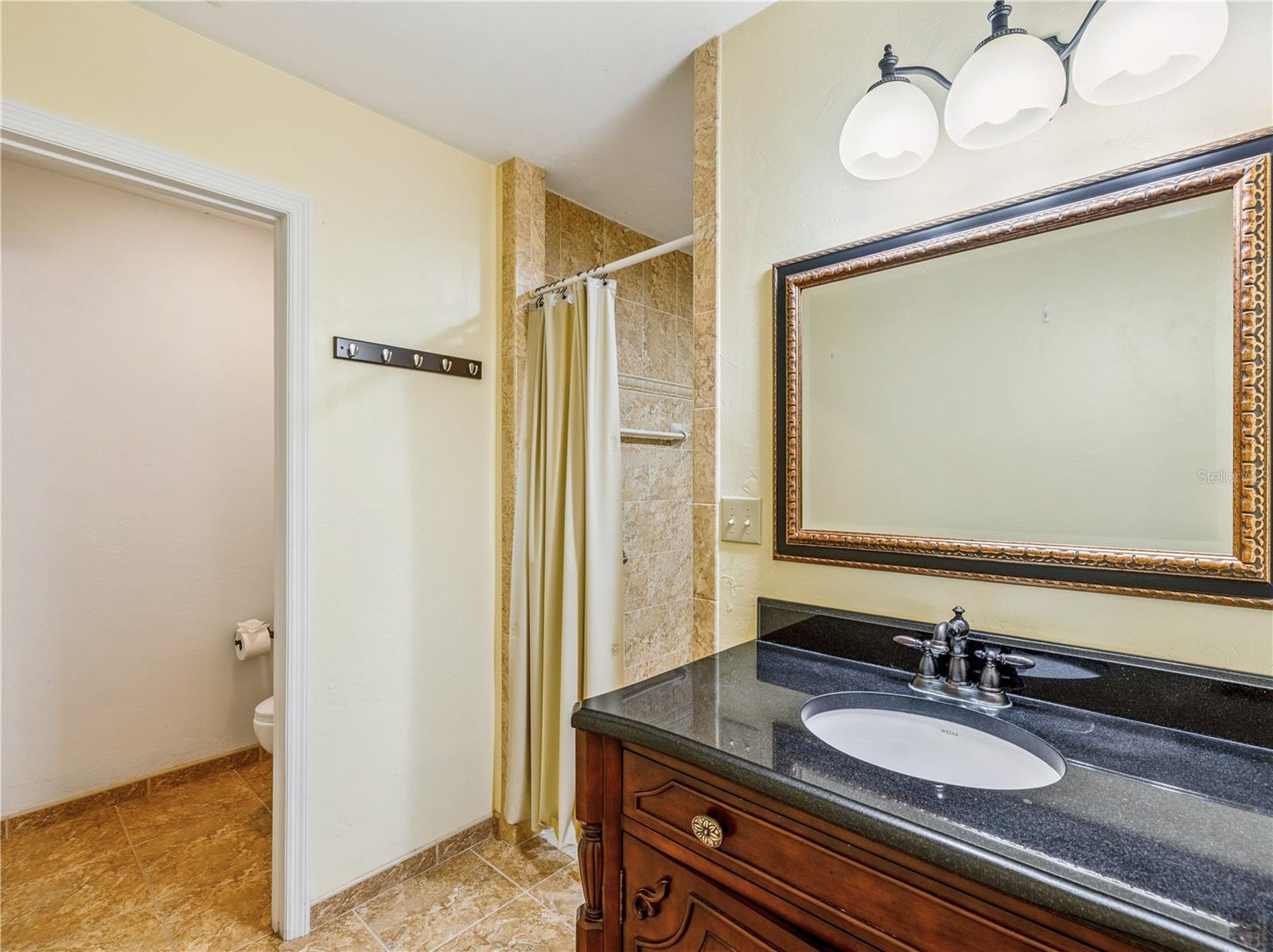 Image 37 of 73 For 1550 167 Place