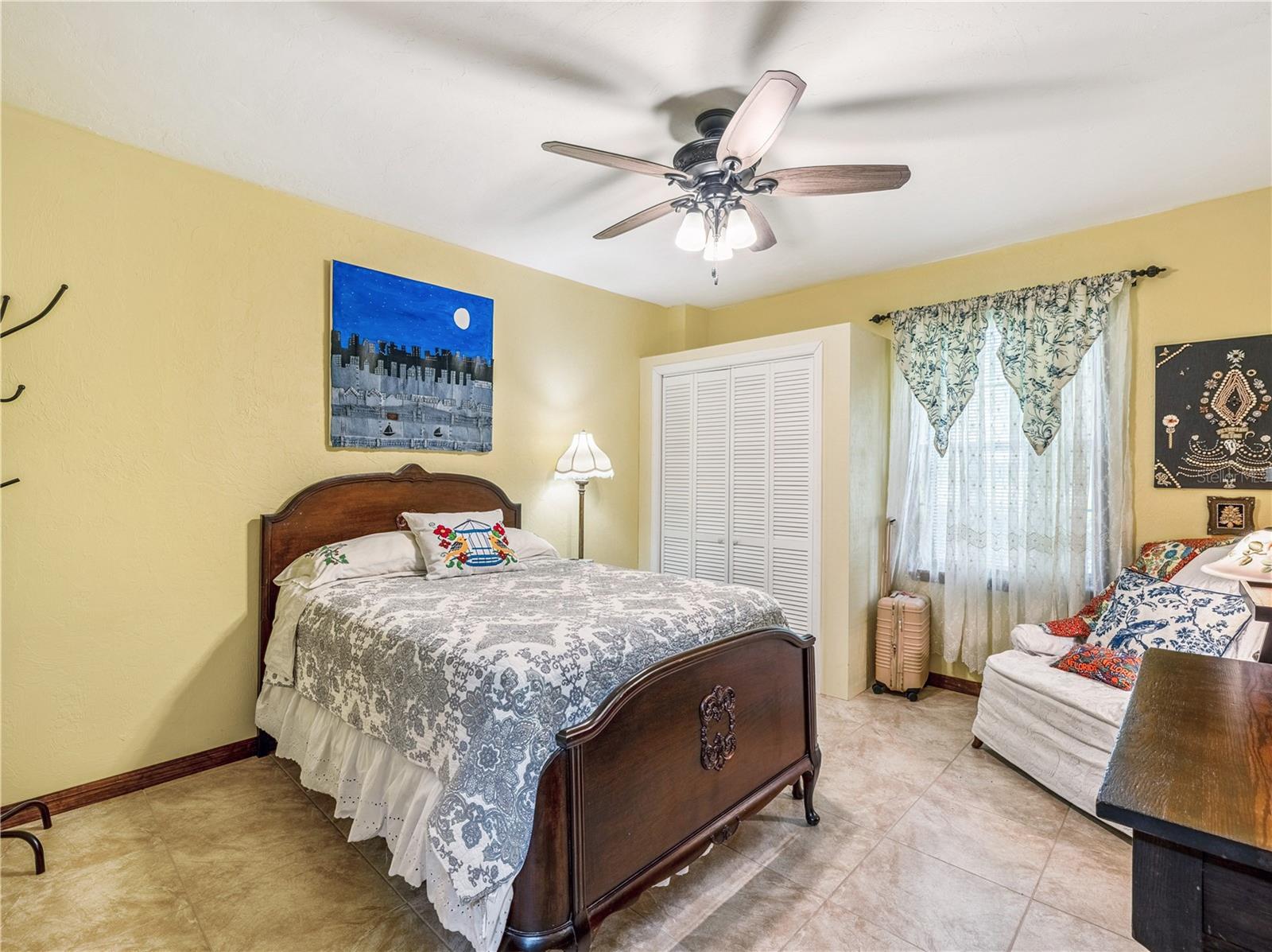 Image 41 of 73 For 1550 167 Place