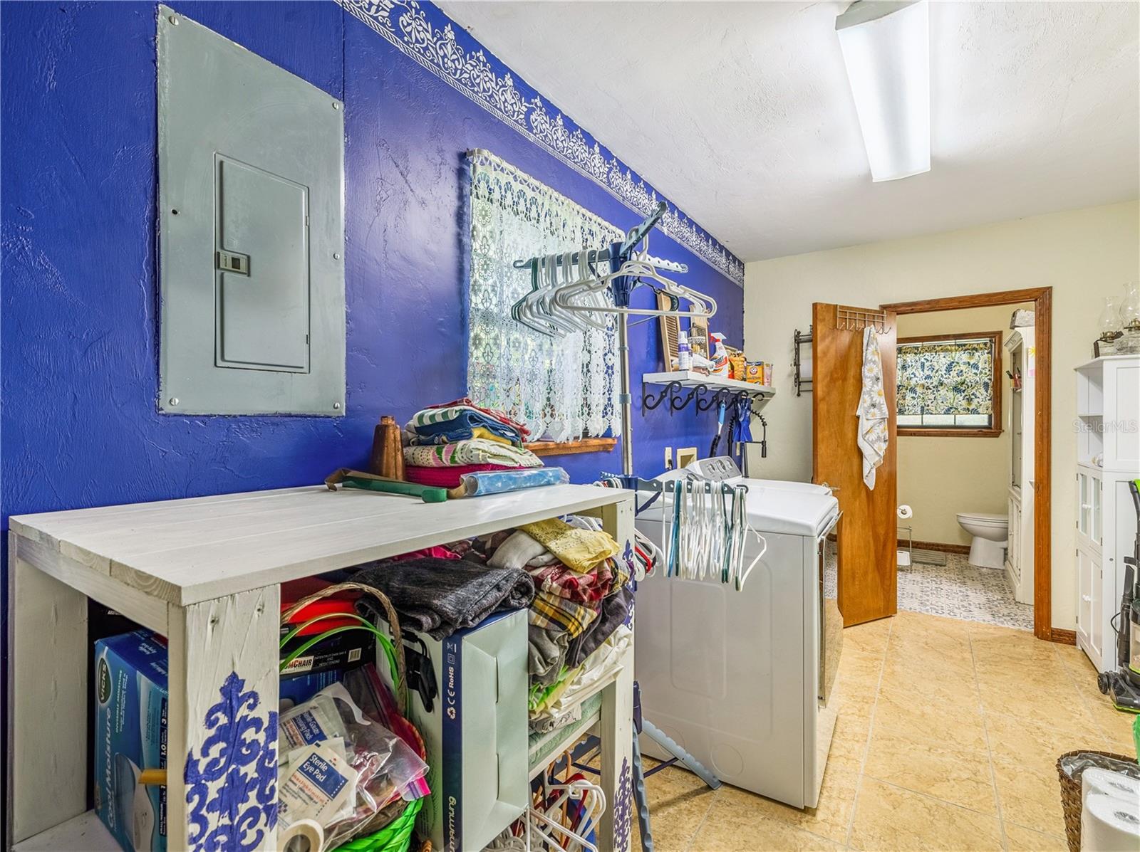 Image 49 of 73 For 1550 167 Place