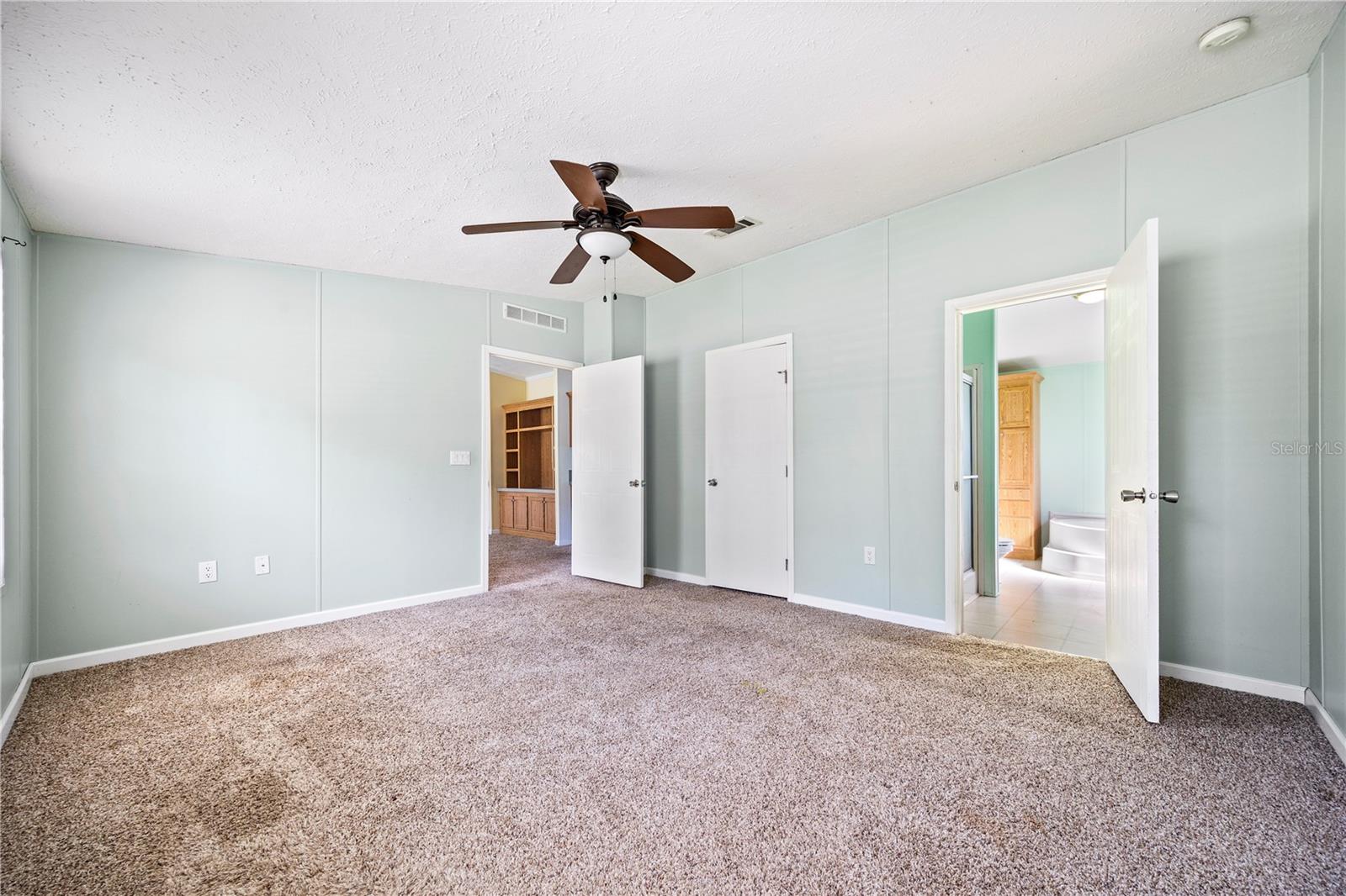 Image 11 of 34 For 20761 118th Street