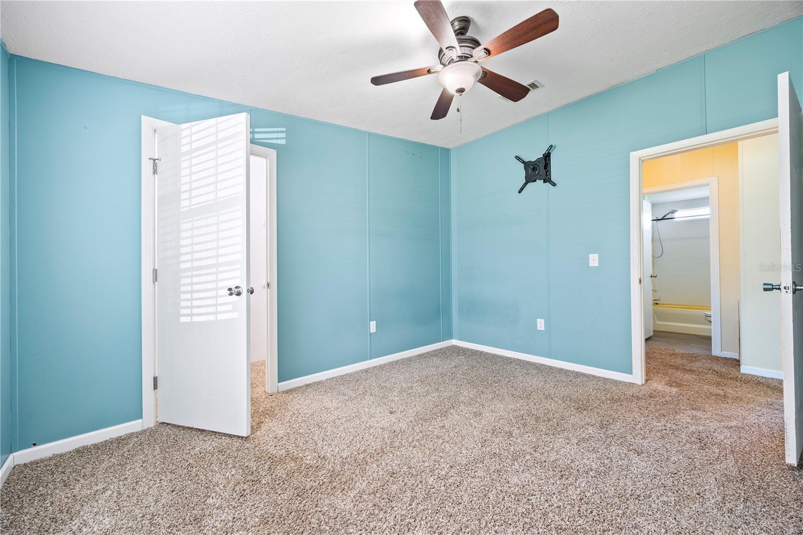Image 19 of 34 For 20761 118th Street