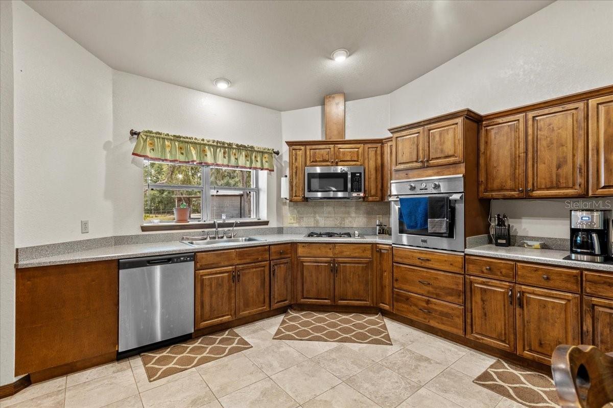 Image 3 of 27 For 303 290th Avenue