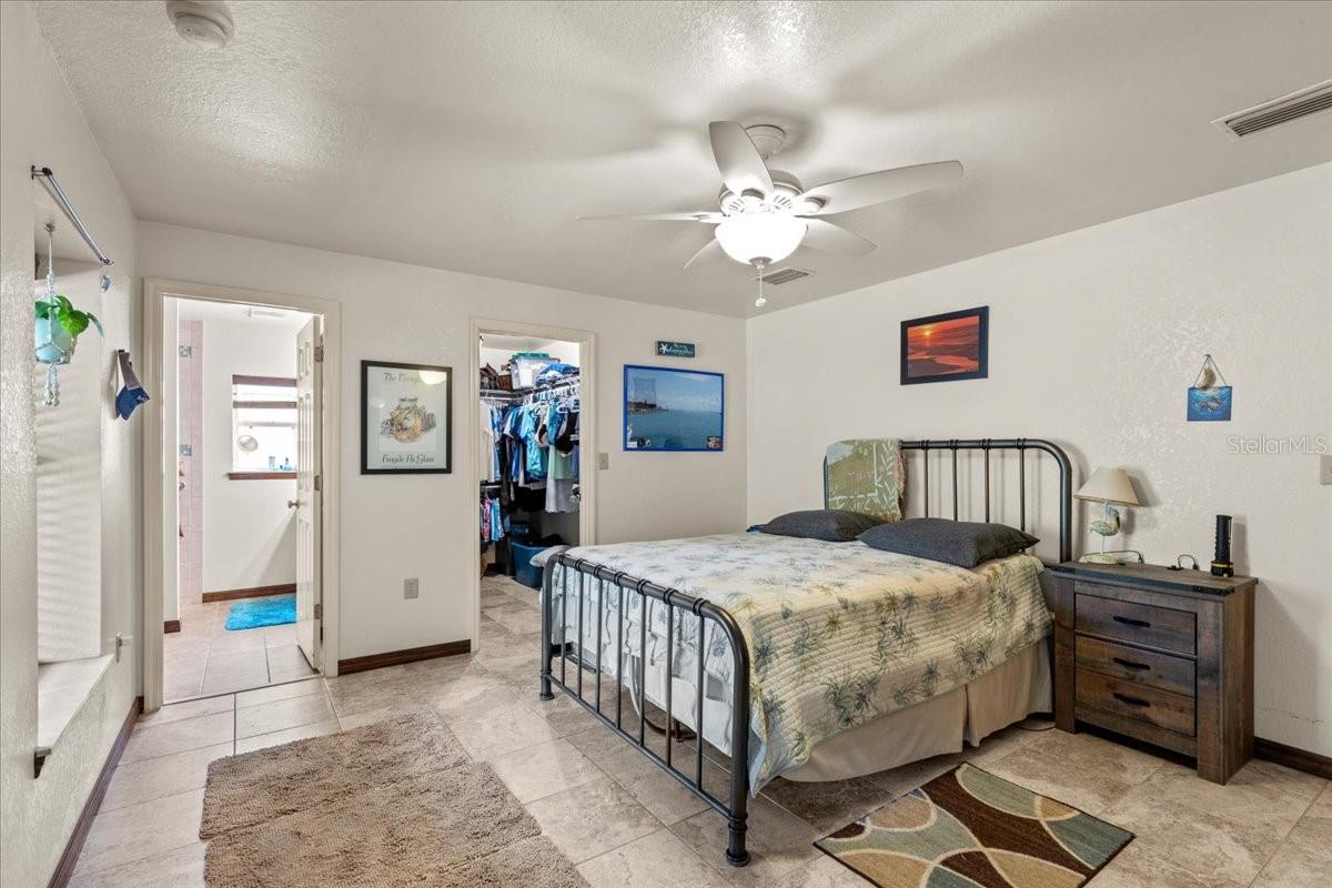 Image 8 of 27 For 303 290th Avenue