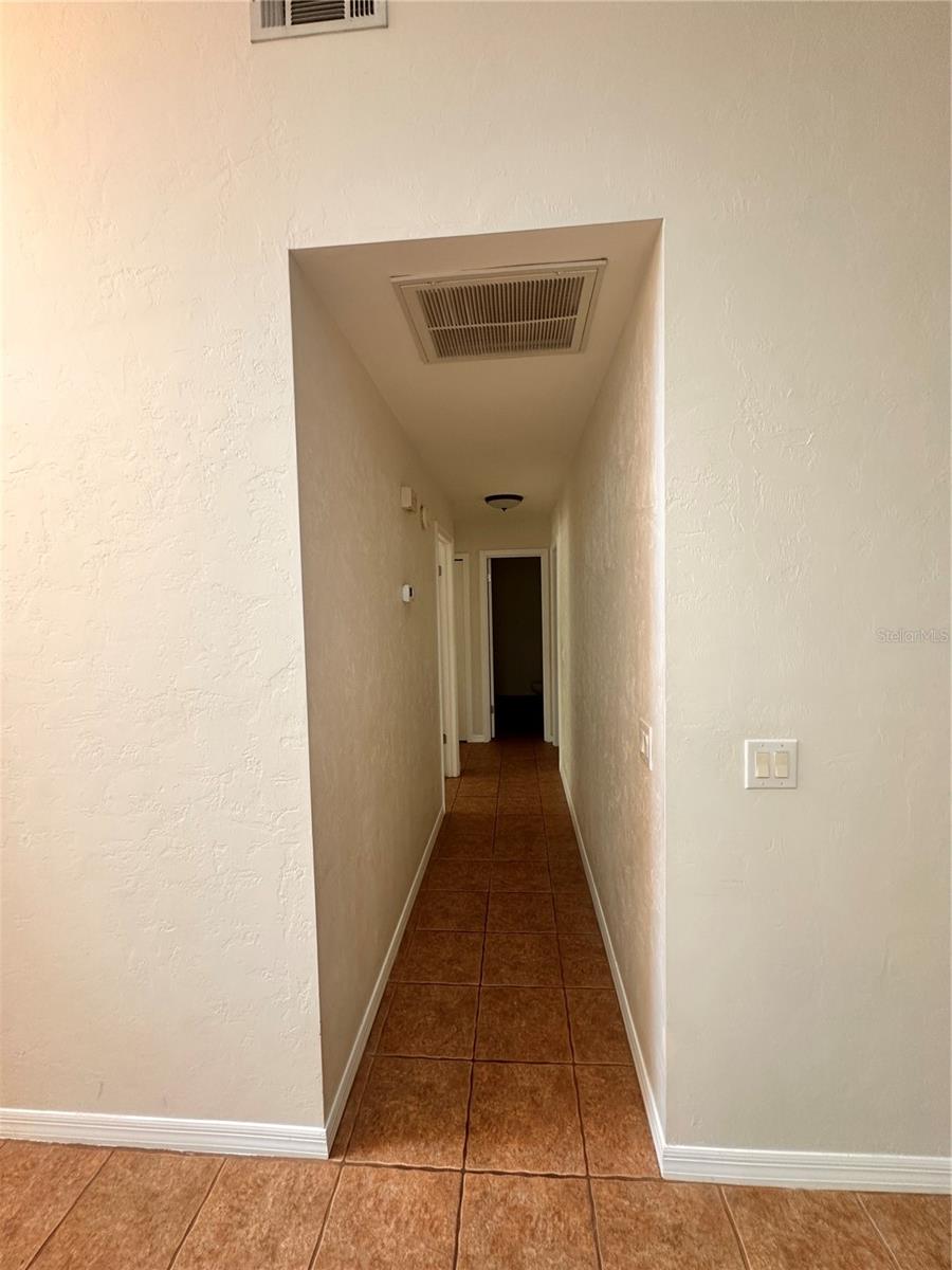 Image 4 of 16 For 360 48th Boulevard