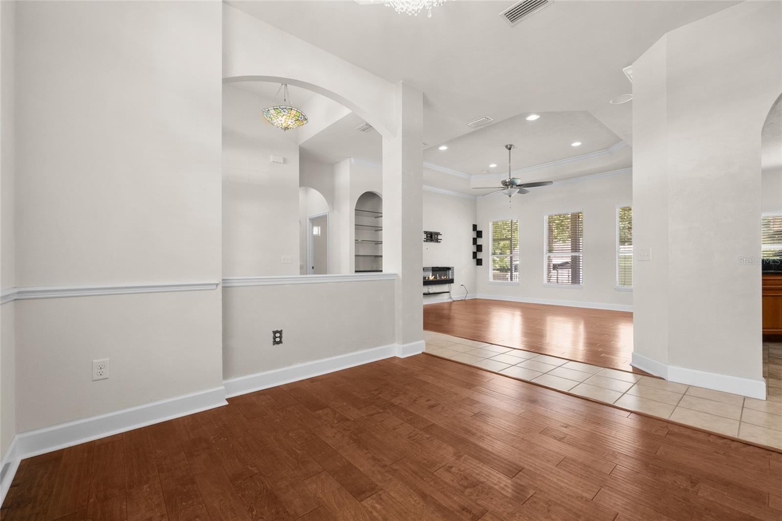 Image 10 of 39 For 14913 149th Road