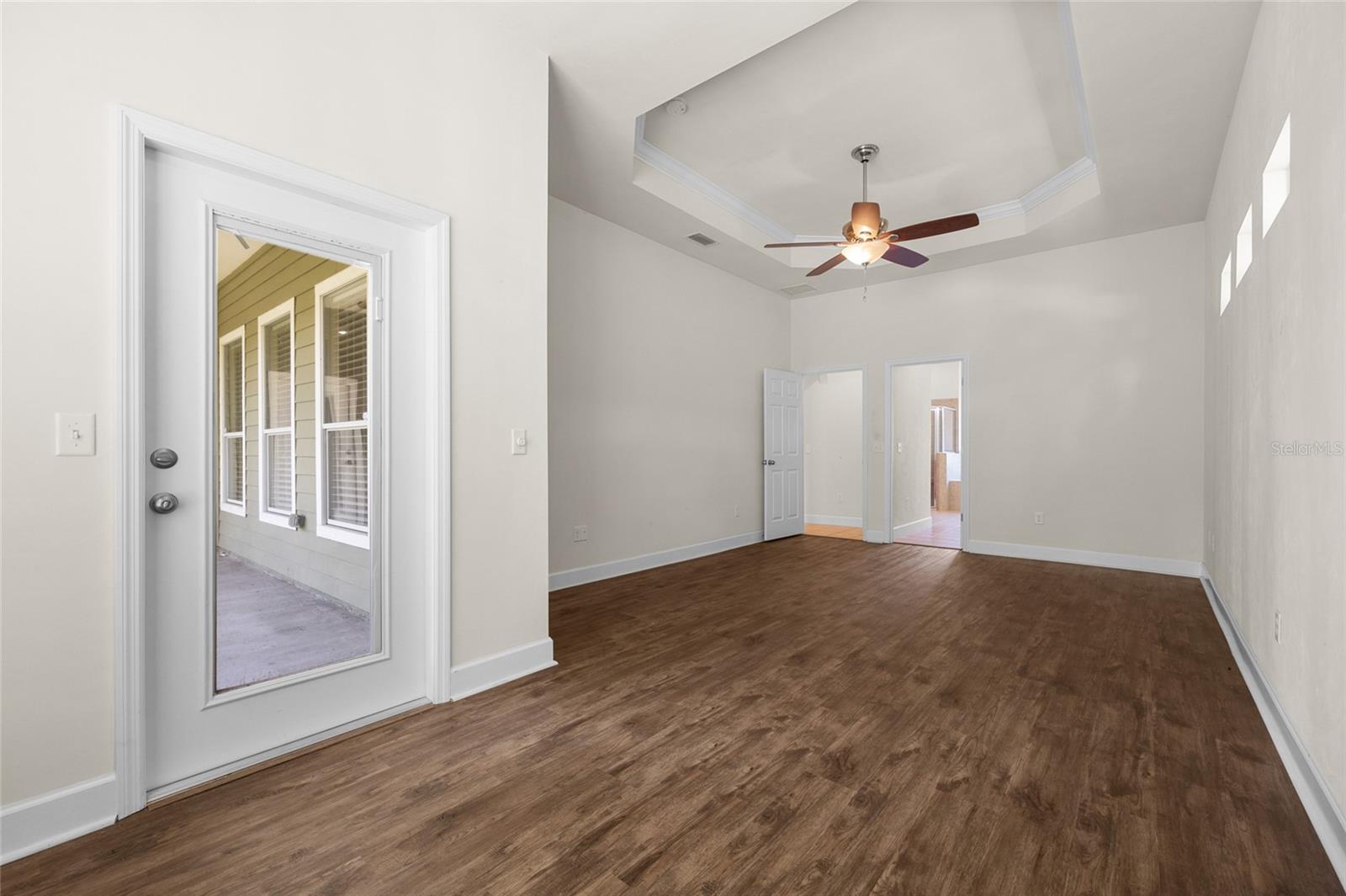 Image 19 of 39 For 14913 149th Road