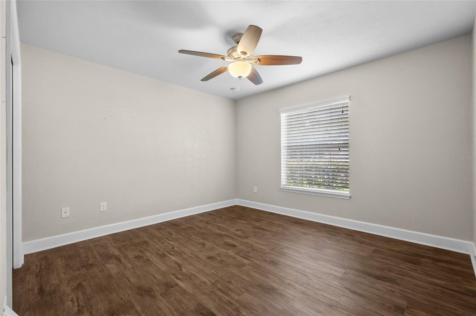 Image 30 of 39 For 14913 149th Road