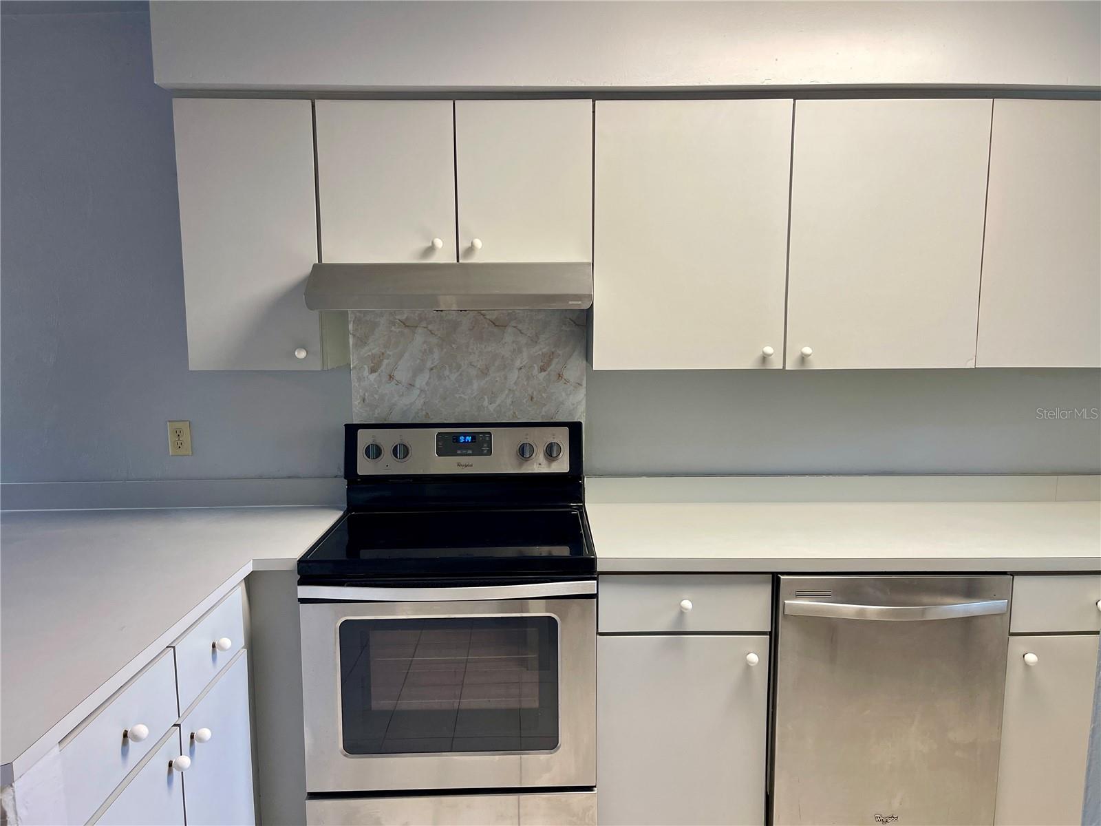 Image 4 of 17 For 2915 38th Place