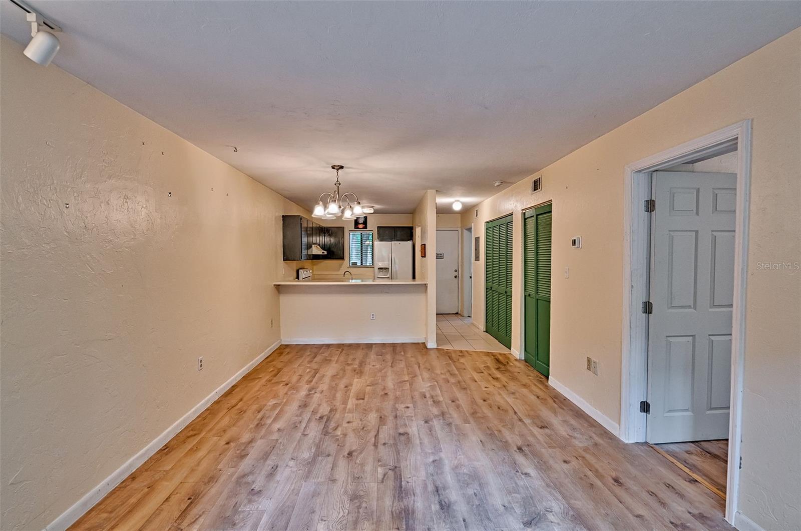 Image 3 of 20 For 89 16th Avenue P102