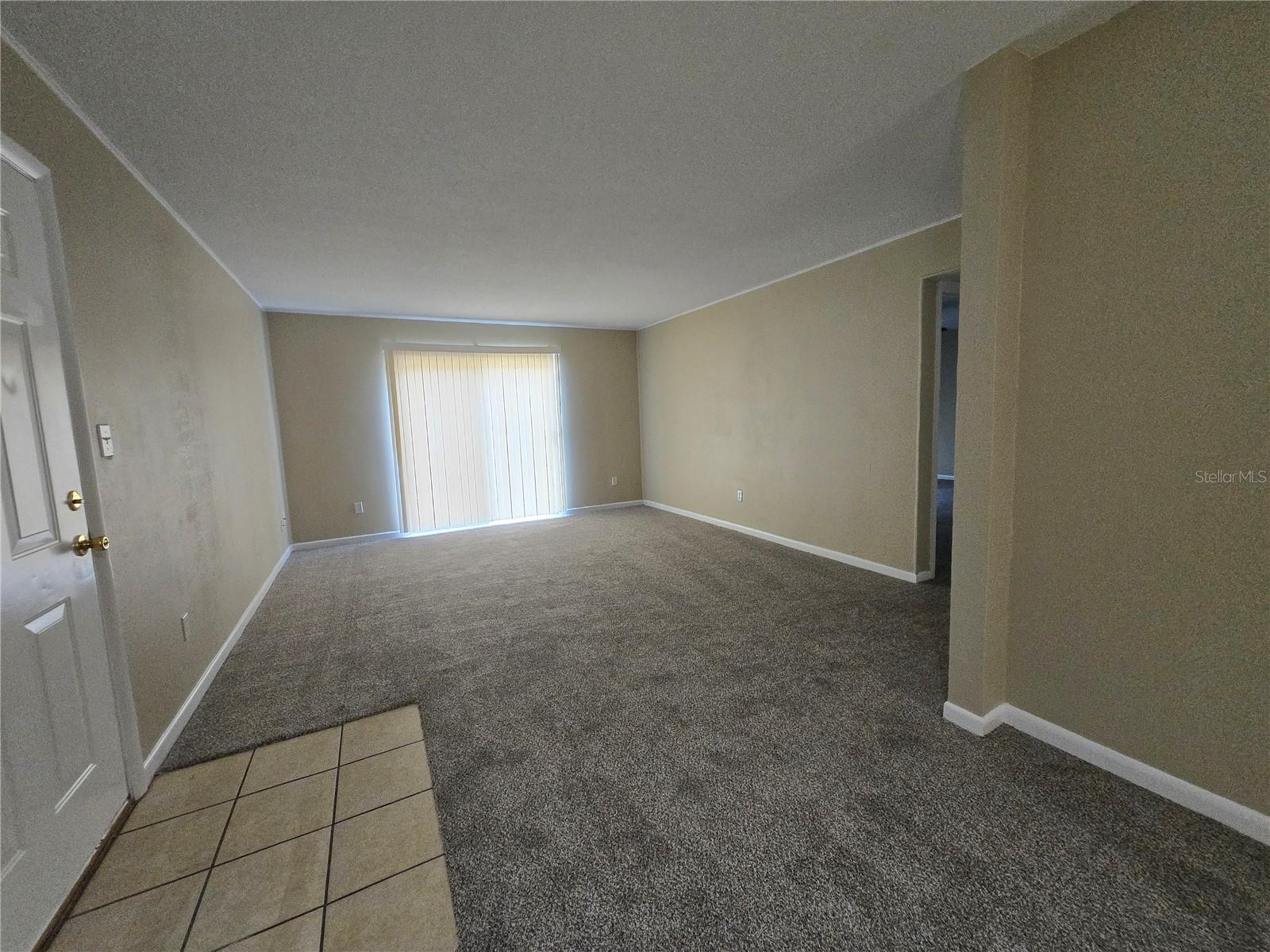 Image 4 of 29 For 507 39th Road 106