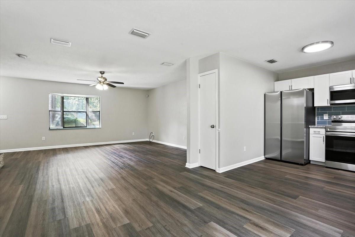 Image 12 of 26 For 2240 44th Place