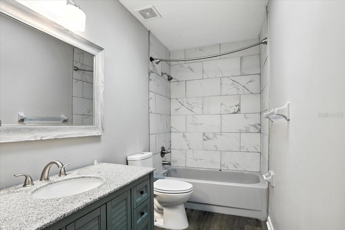 Image 13 of 26 For 2240 44th Place