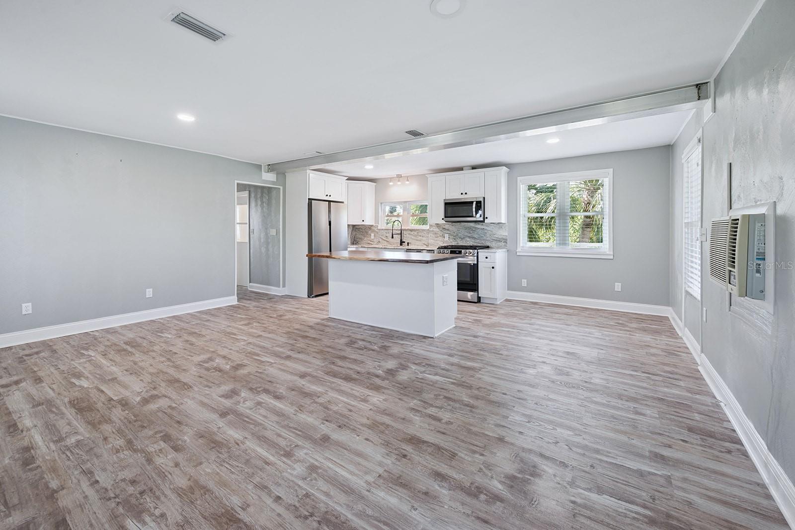 Image 39 of 58 For 12 218th Street