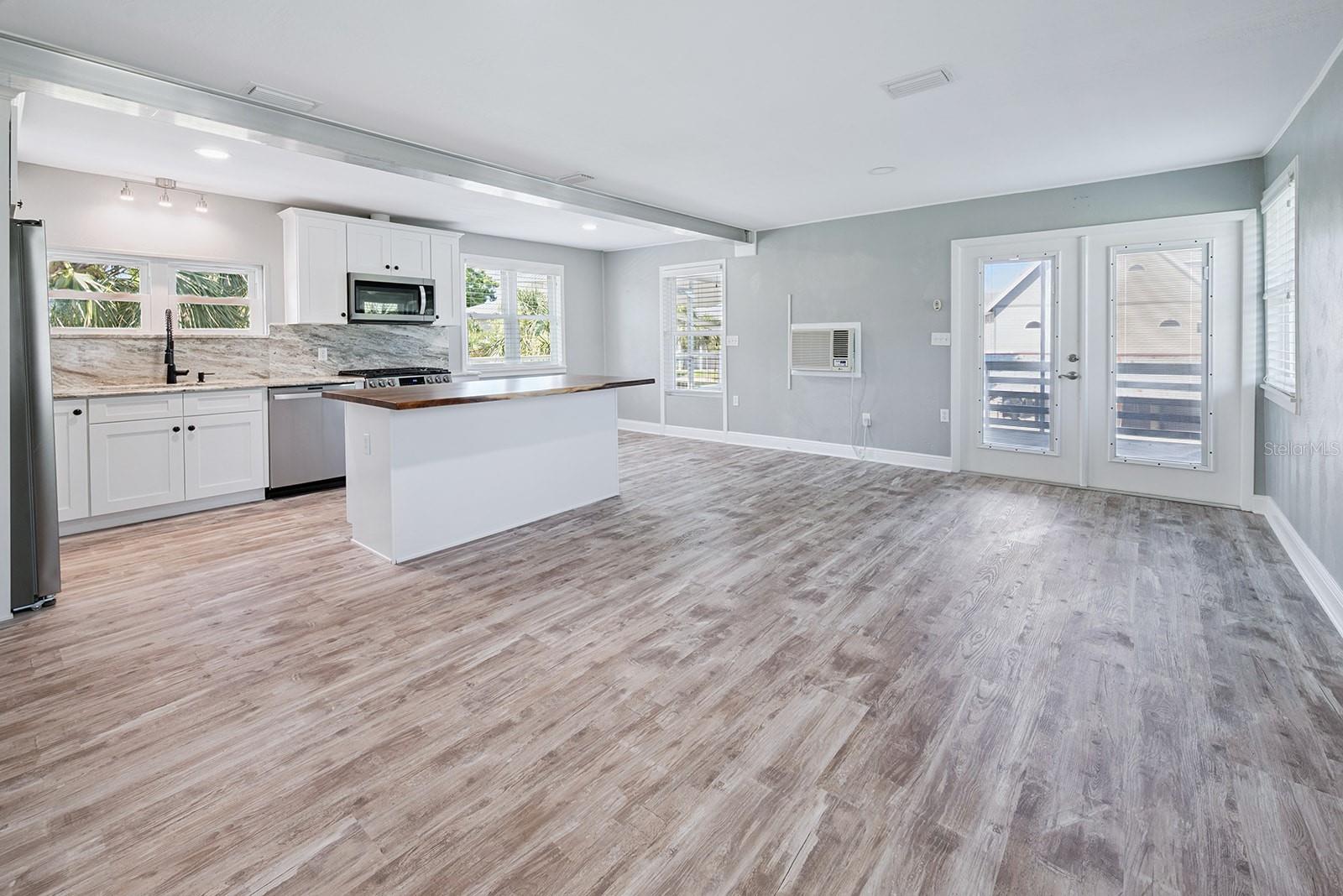 Image 40 of 58 For 12 218th Street