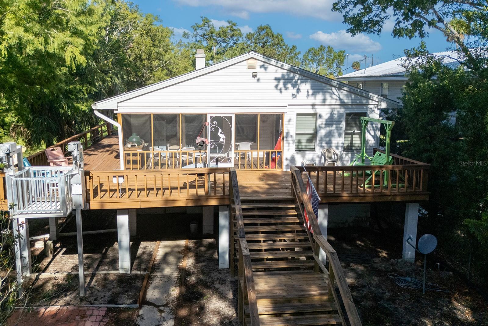 Image 10 of 50 For 145 904 Avenue