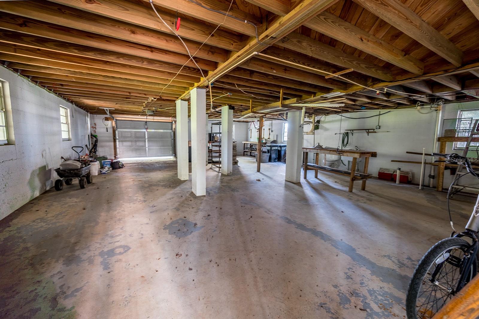 Image 17 of 50 For 145 904 Avenue