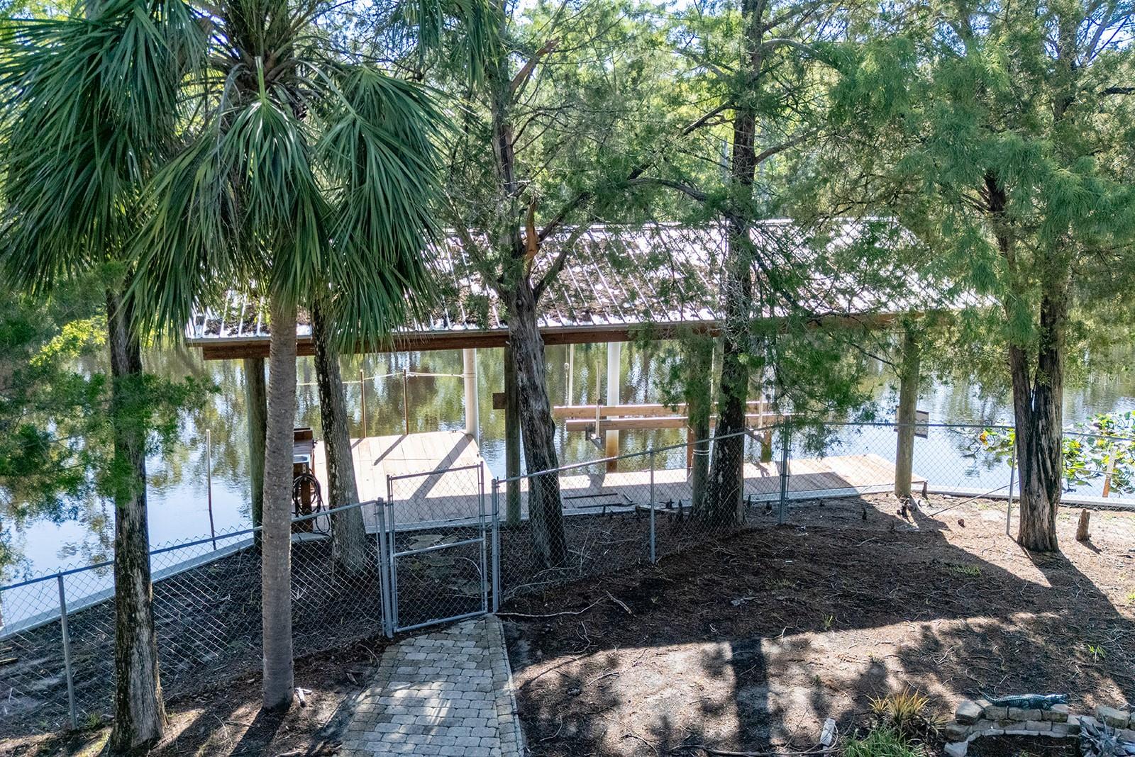 Image 20 of 50 For 145 904 Avenue