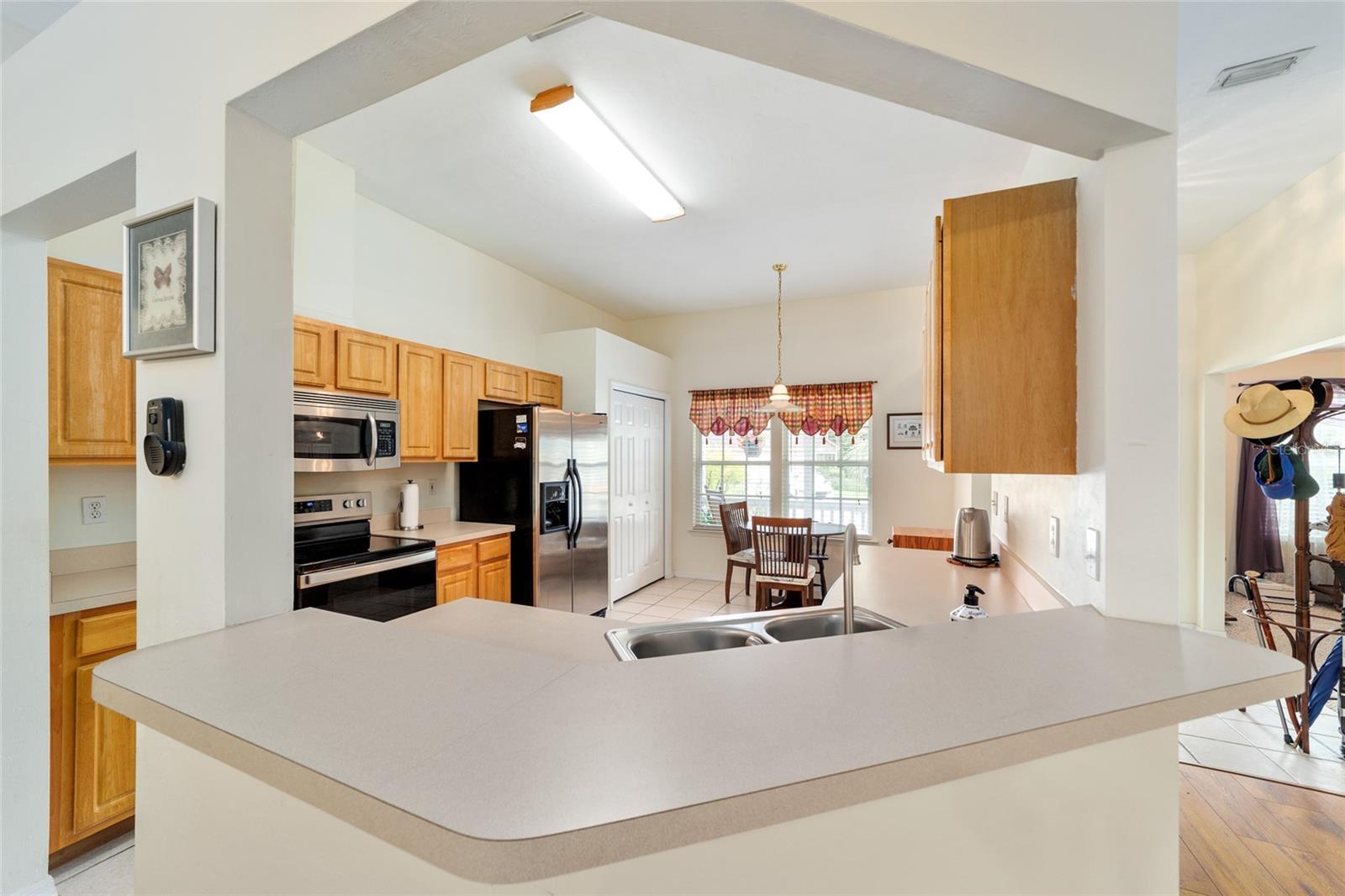 Image 11 of 59 For 1602 117 Terrace