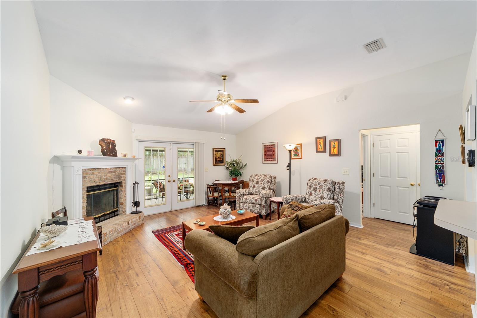 Image 6 of 59 For 1602 117 Terrace