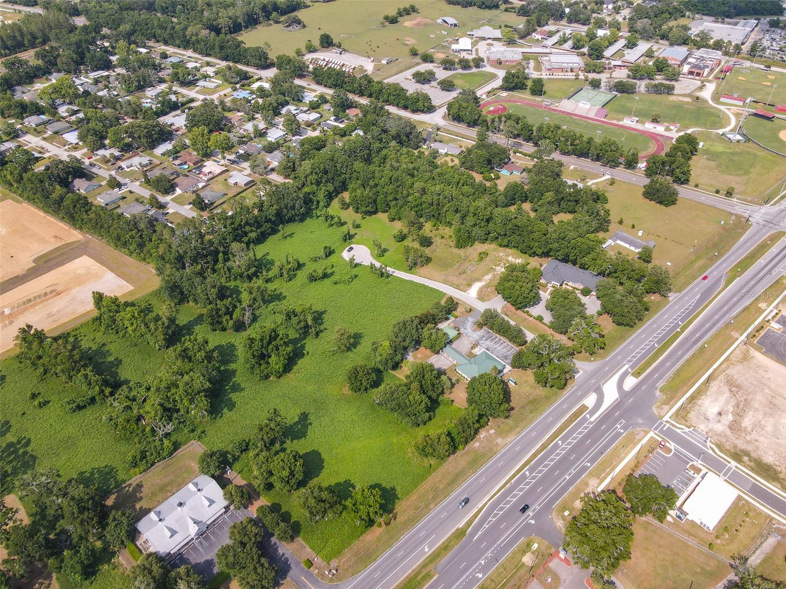 Image 16 of 19 For 16404 174th Drive