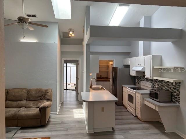 Image 2 of 10 For 3904 30th Terrace