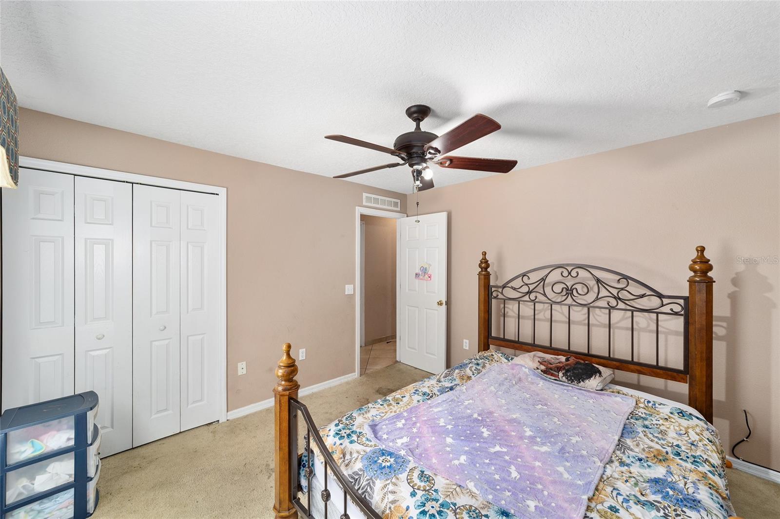 Image 10 of 15 For 522 Marion Oaks Lane