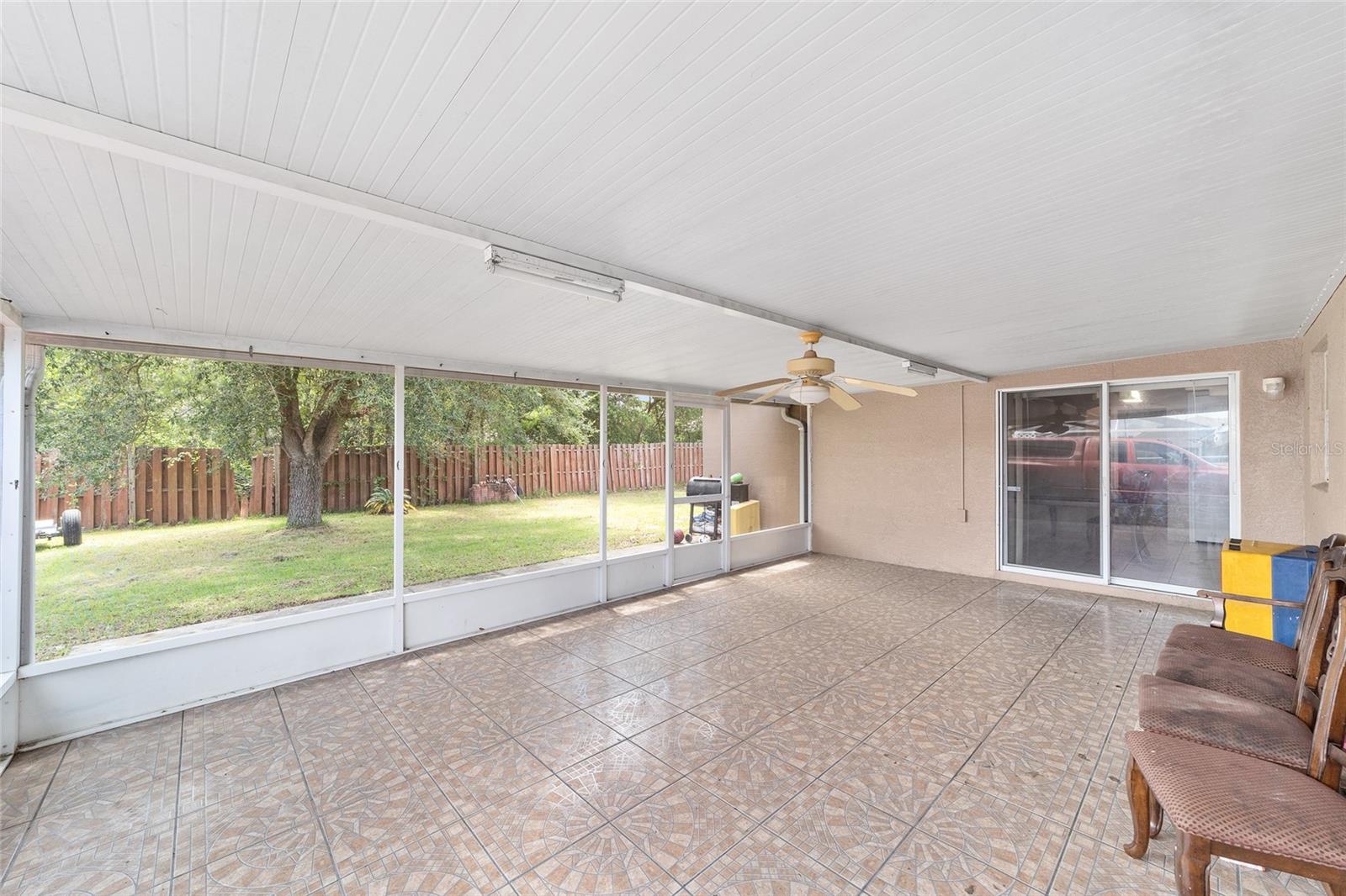 Image 14 of 15 For 522 Marion Oaks Lane