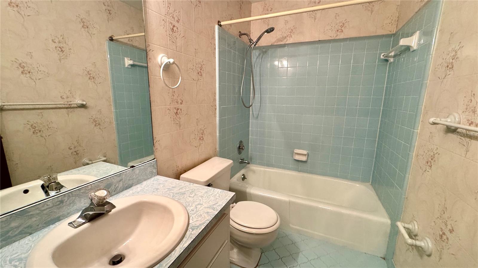 Image 7 of 13 For 4829 40th Terrace
