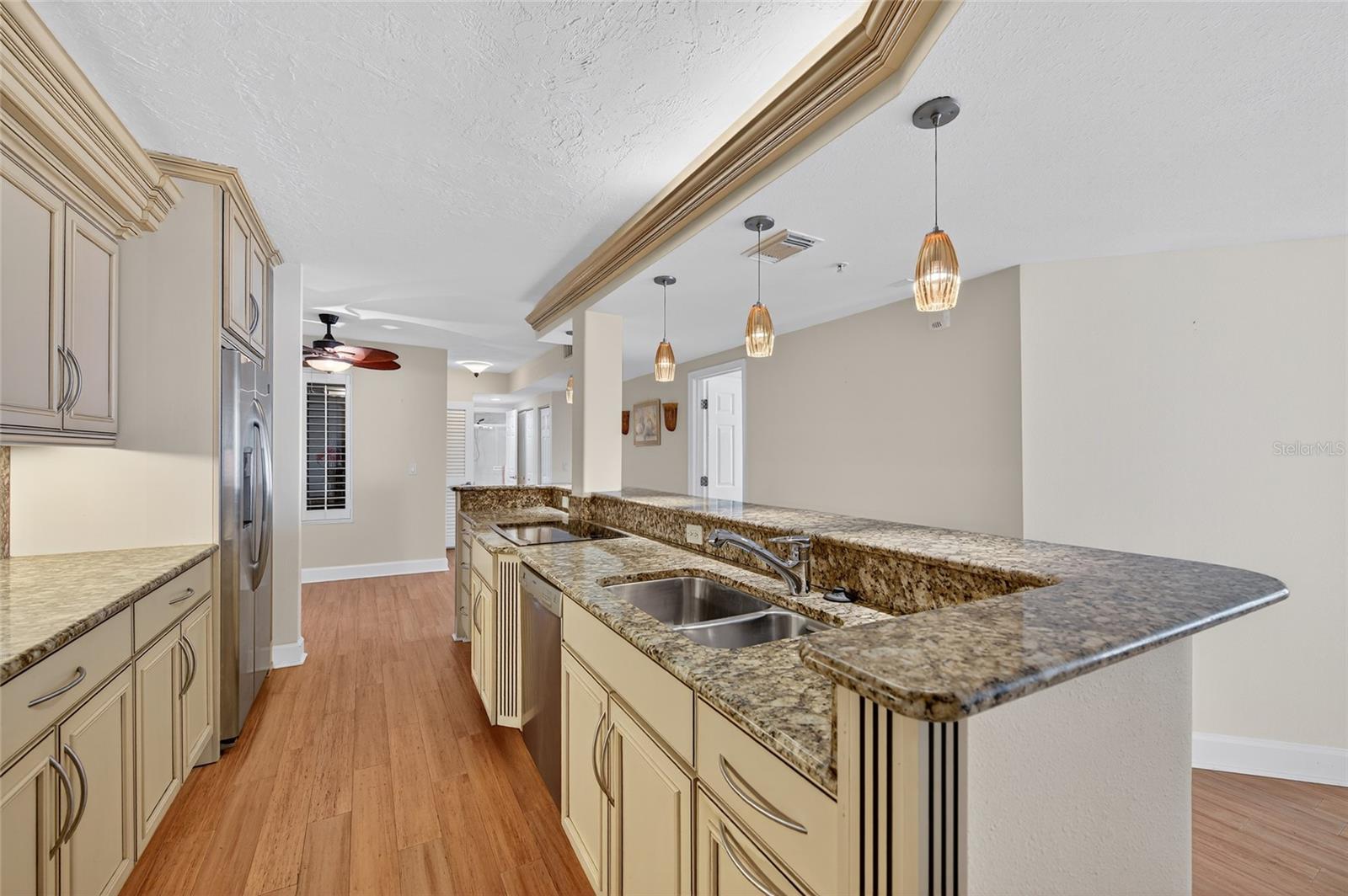 Image 22 of 38 For 4555 S Atlantic Avenue 4603