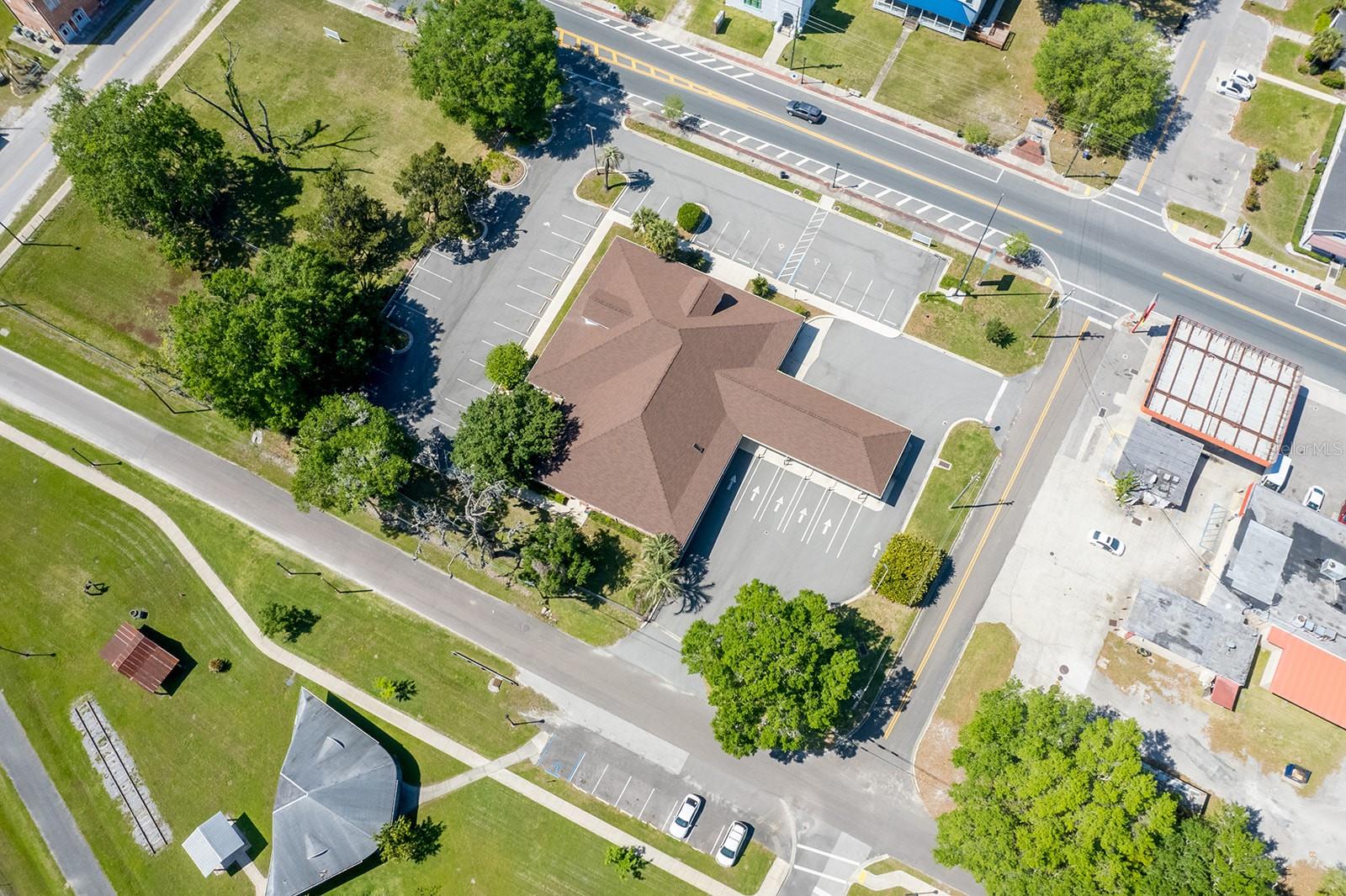 Image 18 of 71 For 300 Main Street