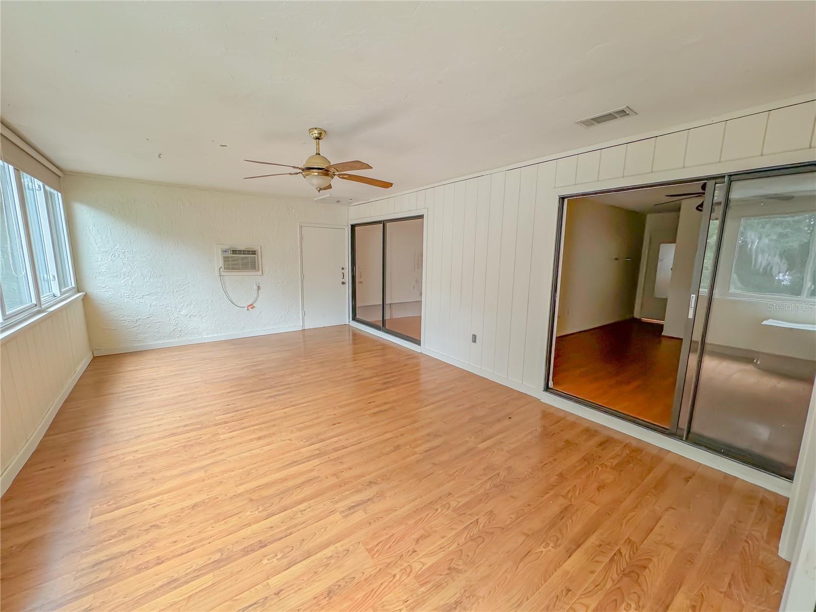 Image 8 of 26 For 2710 14th Drive