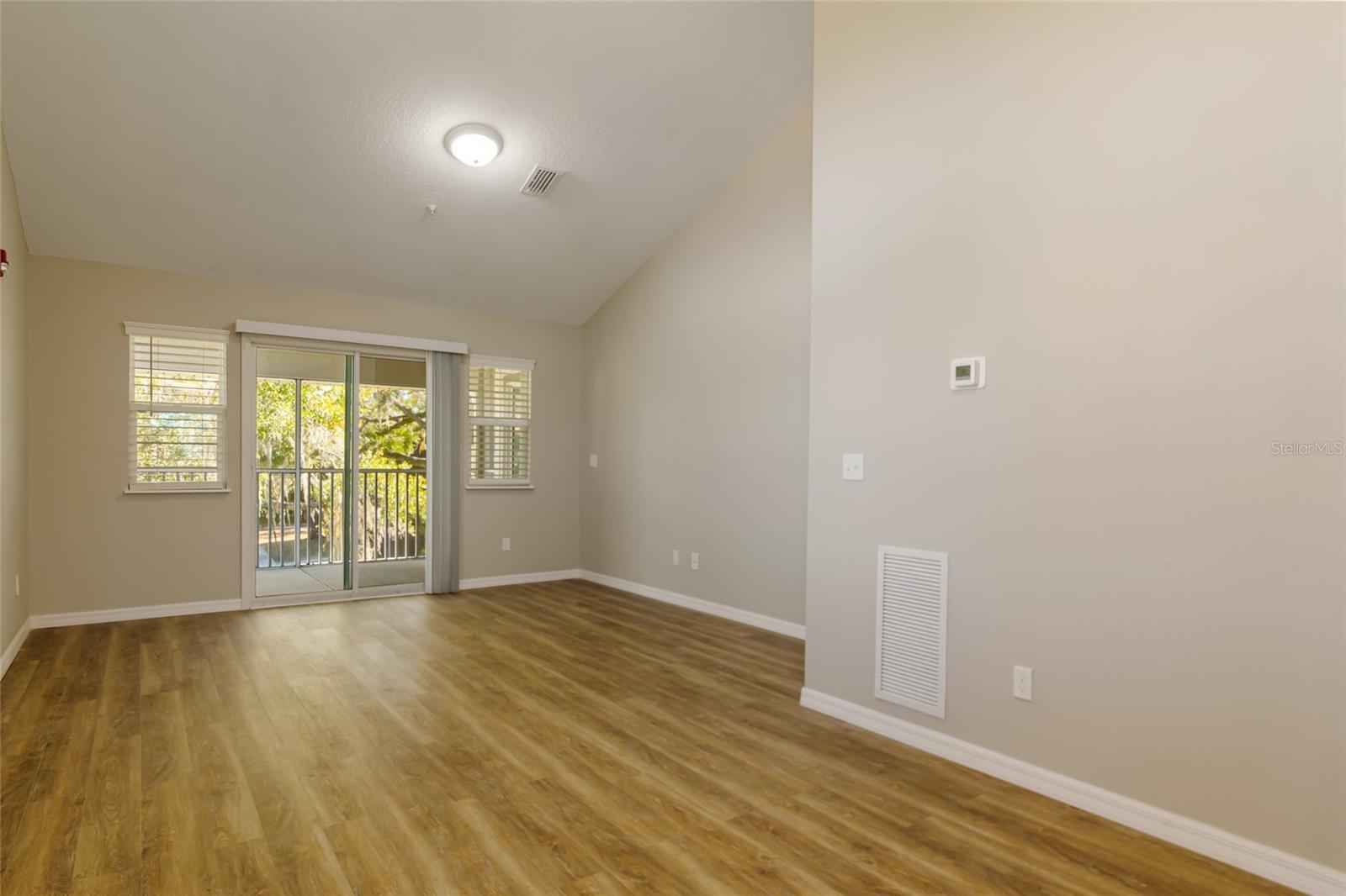 Image 8 of 16 For 6519 Newberry Road 409