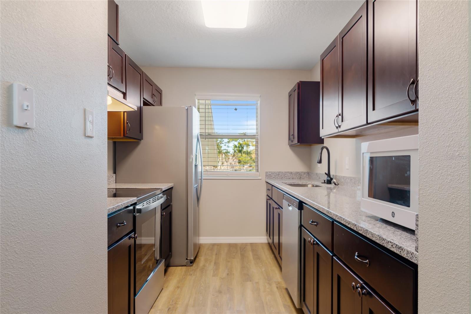 Image 9 of 16 For 6519 Newberry Road 409