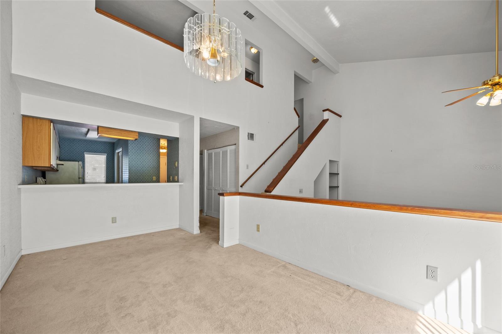 Image 3 of 17 For 3938 29th Lane