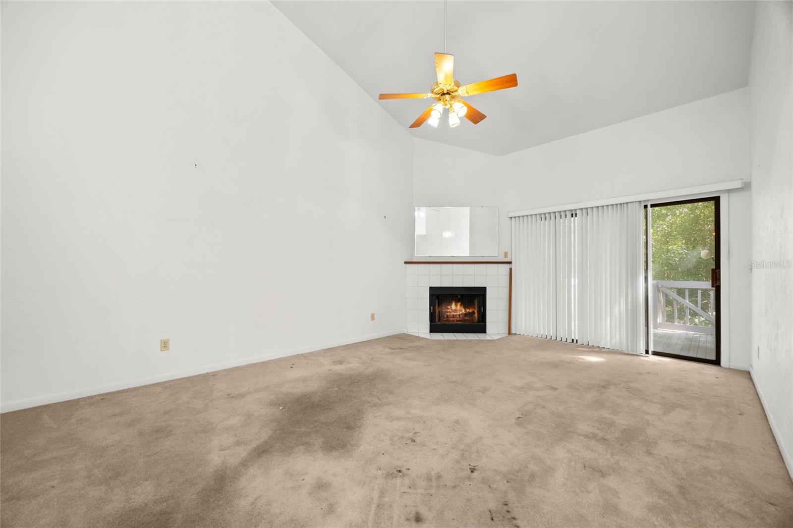 Image 4 of 17 For 3938 29th Lane