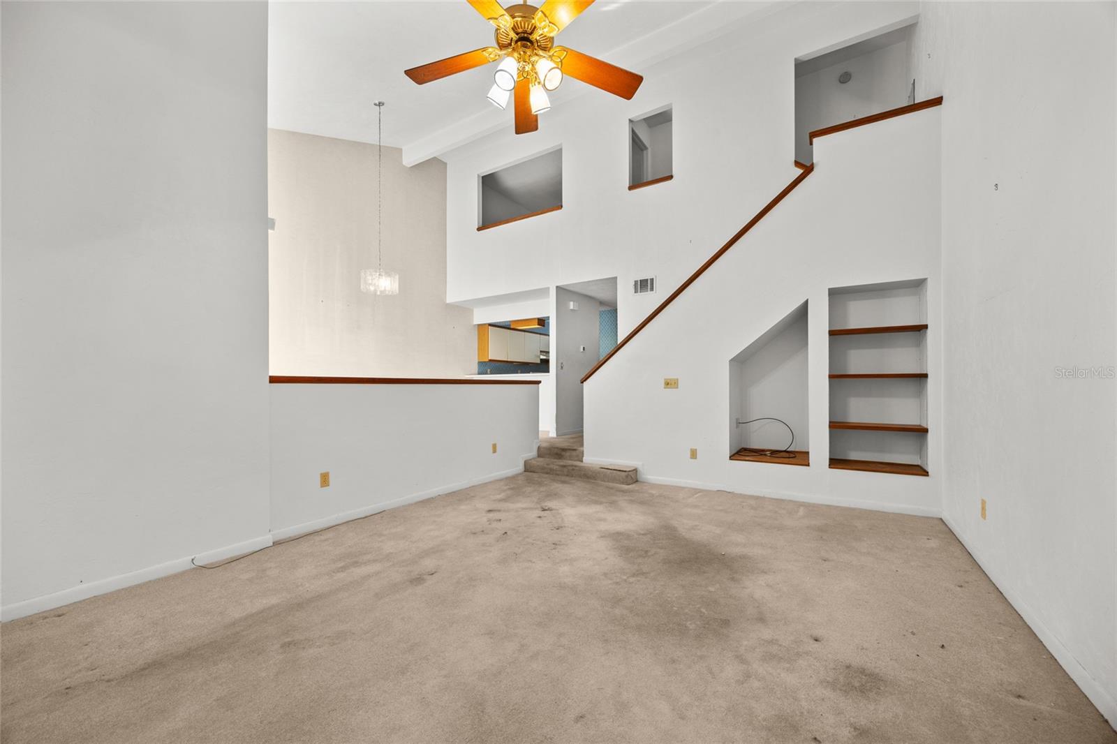 Image 6 of 17 For 3938 29th Lane