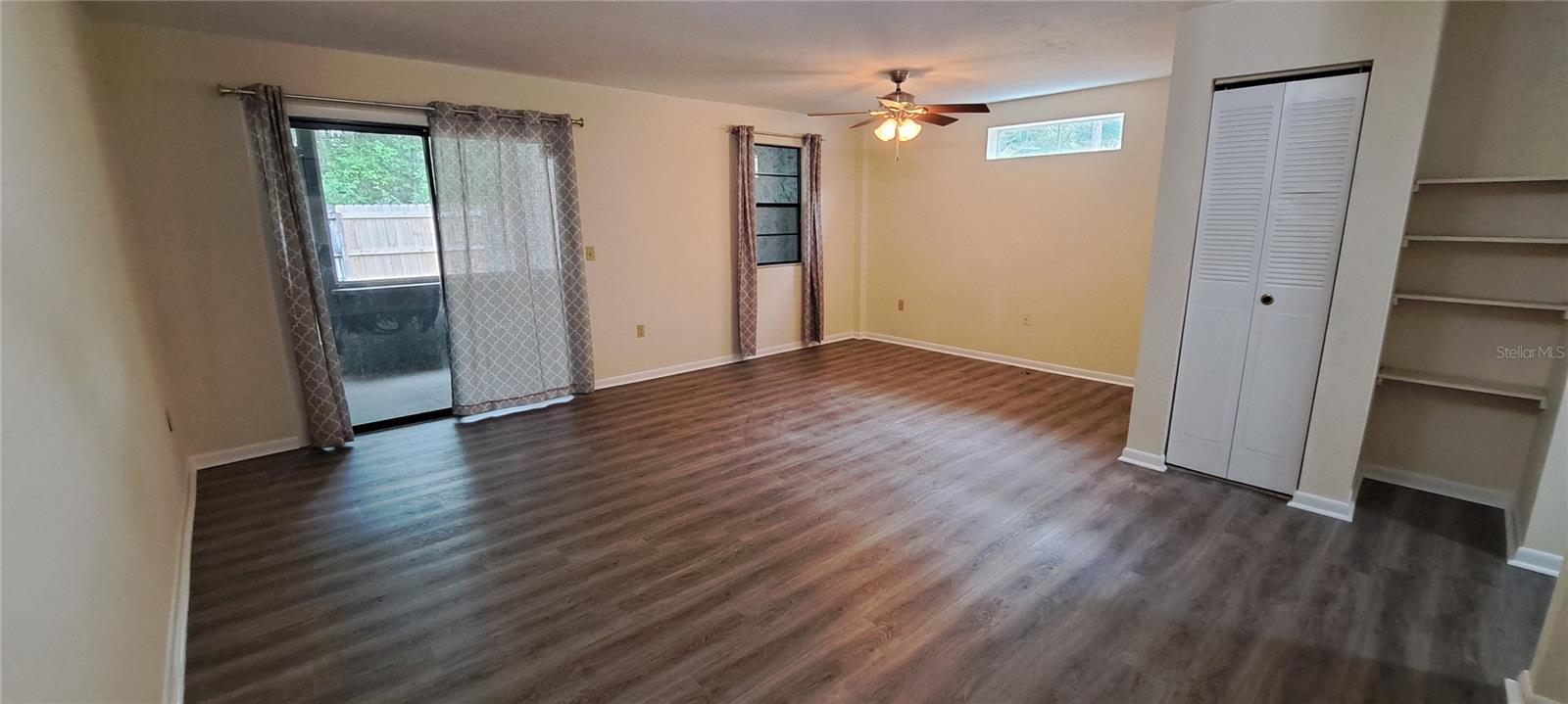 Image 5 of 20 For 2164 70th Terrace