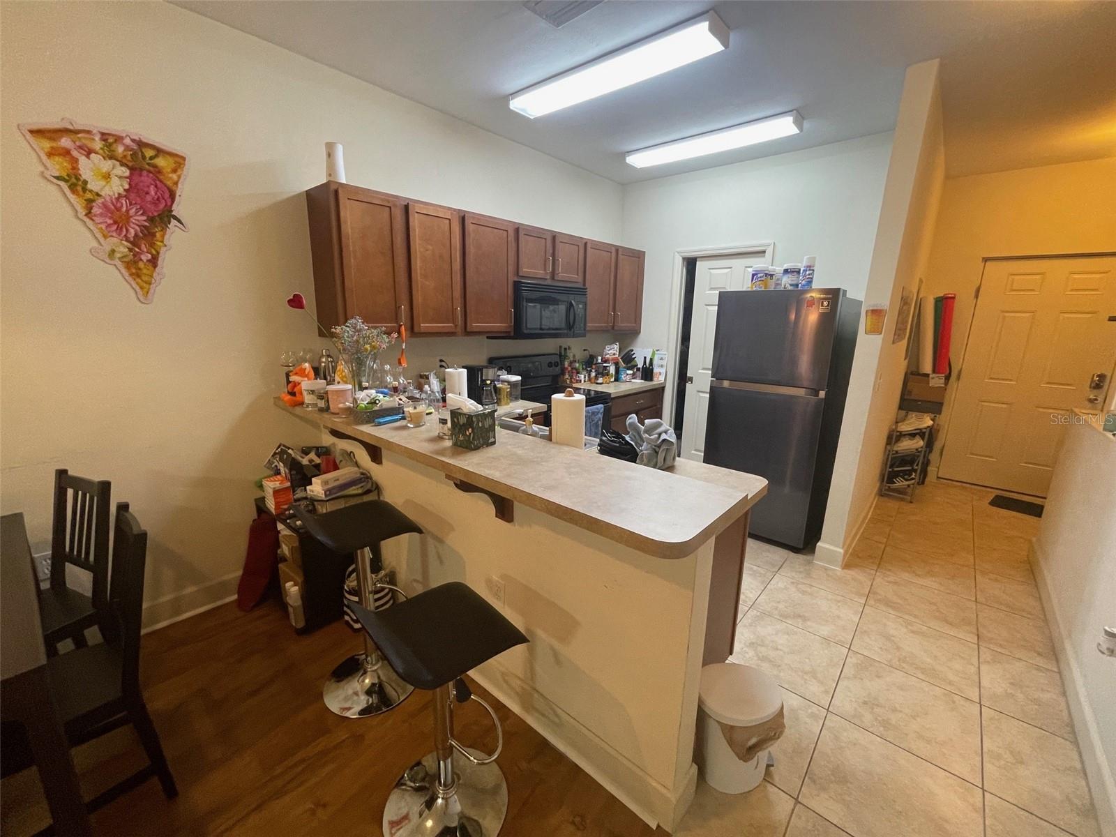Image 2 of 15 For 2945 35th Place 132