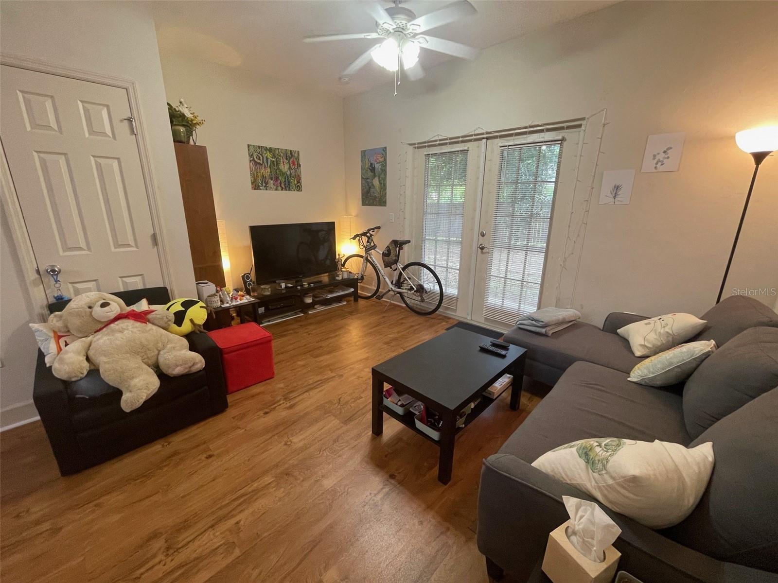 Image 6 of 15 For 2945 35th Place 132