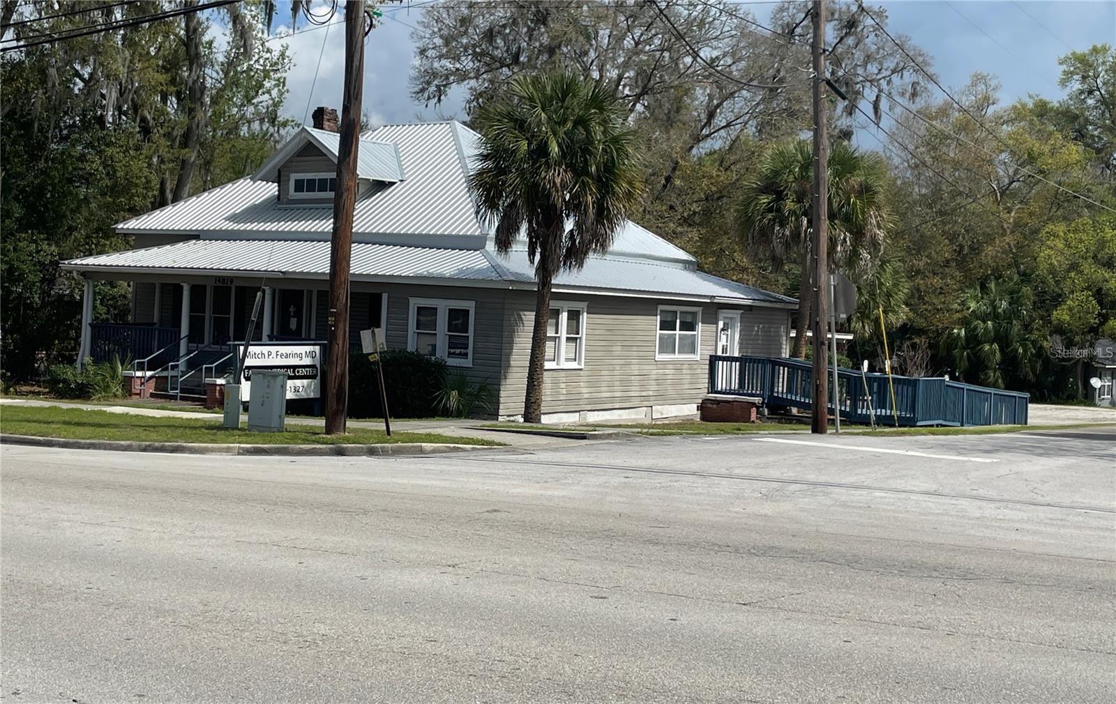 Image 4 of 16 For 14819 140 Street