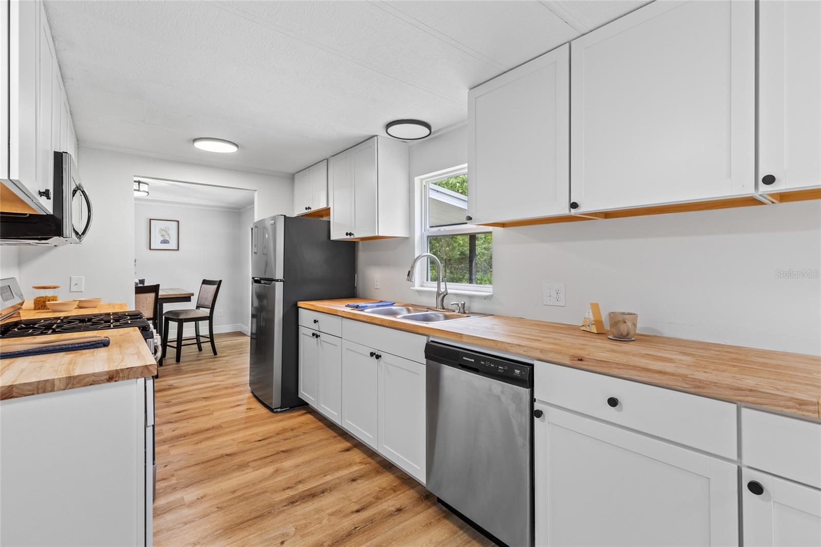 Image 10 of 41 For 14109 180th Street