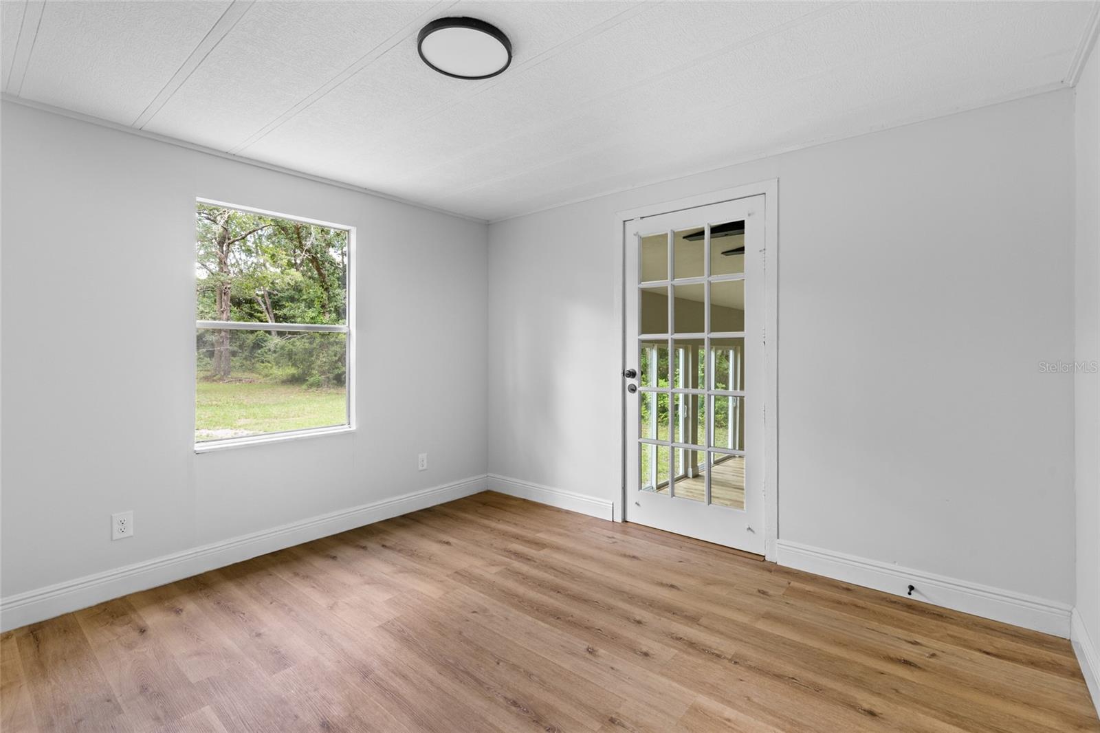 Image 21 of 41 For 14109 180th Street