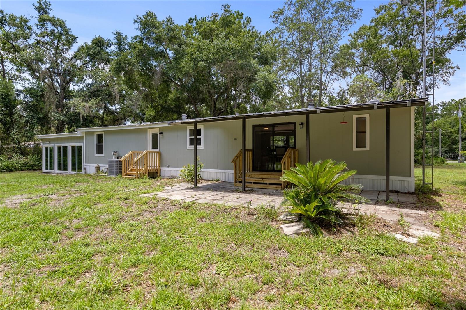 Image 28 of 41 For 14109 180th Street