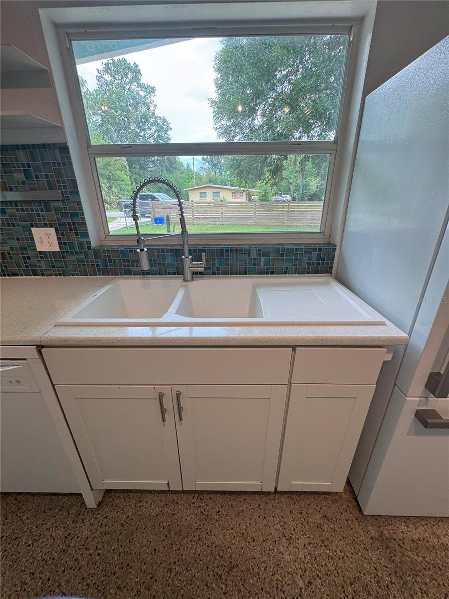 Image 4 of 29 For 1215 21st Avenue