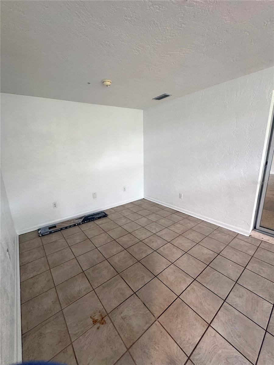Image 8 of 29 For 1215 21st Avenue