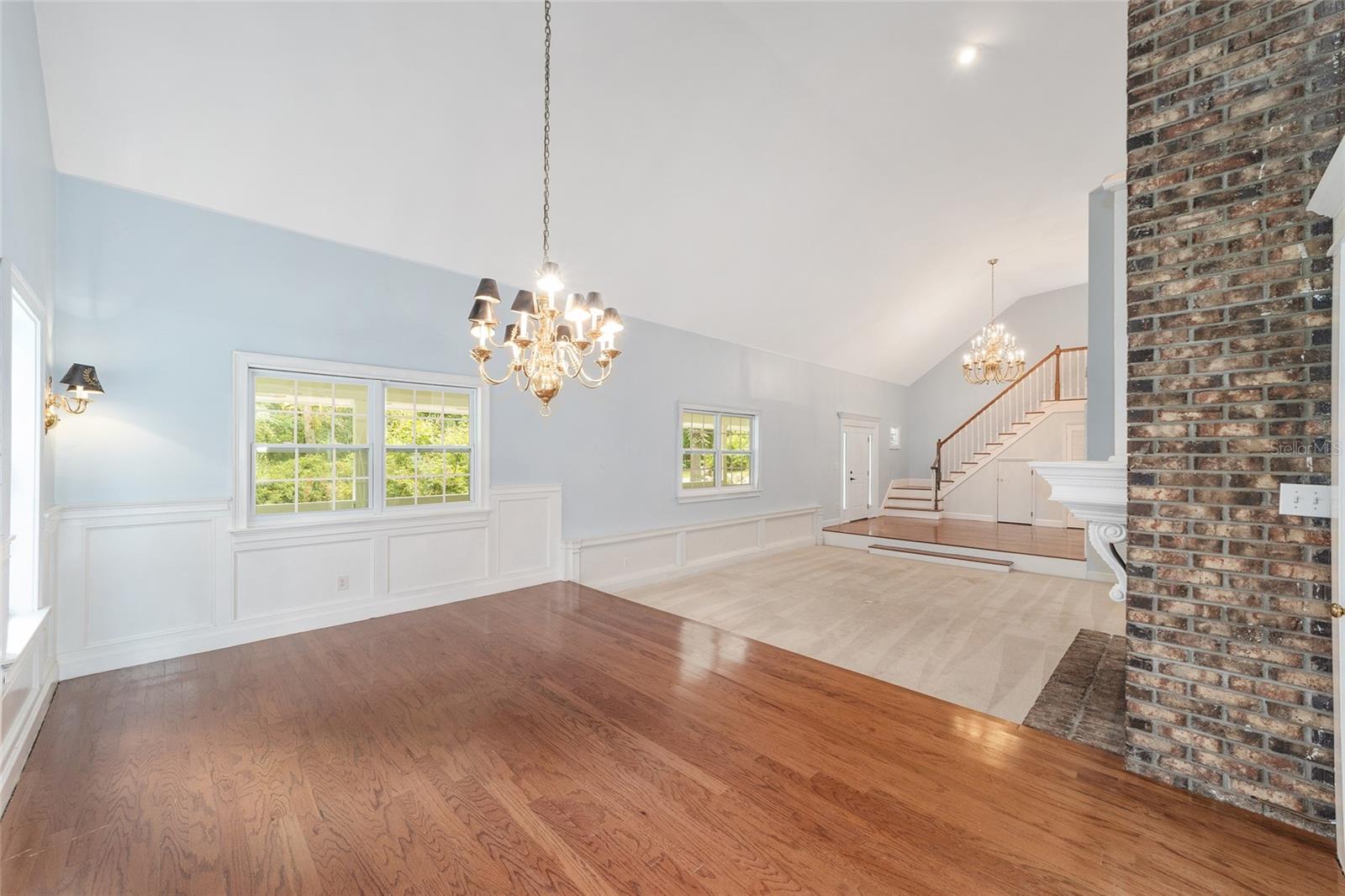 Image 11 of 46 For 928 98th Street