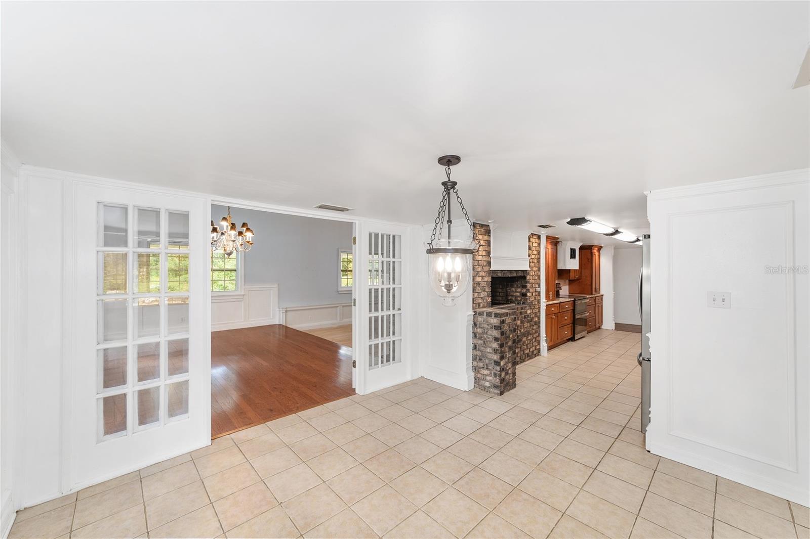 Image 14 of 46 For 928 98th Street
