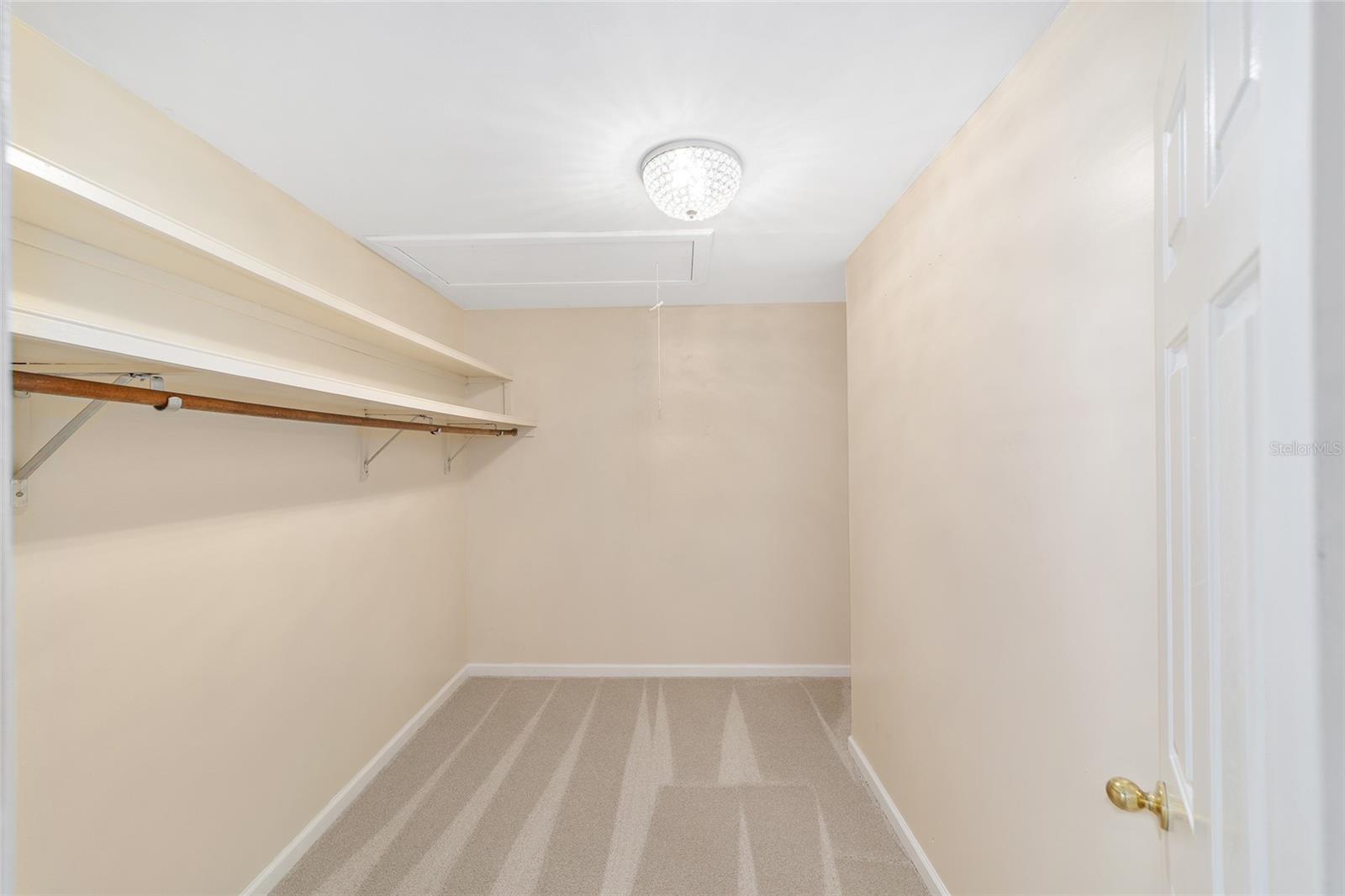 Image 29 of 46 For 928 98th Street