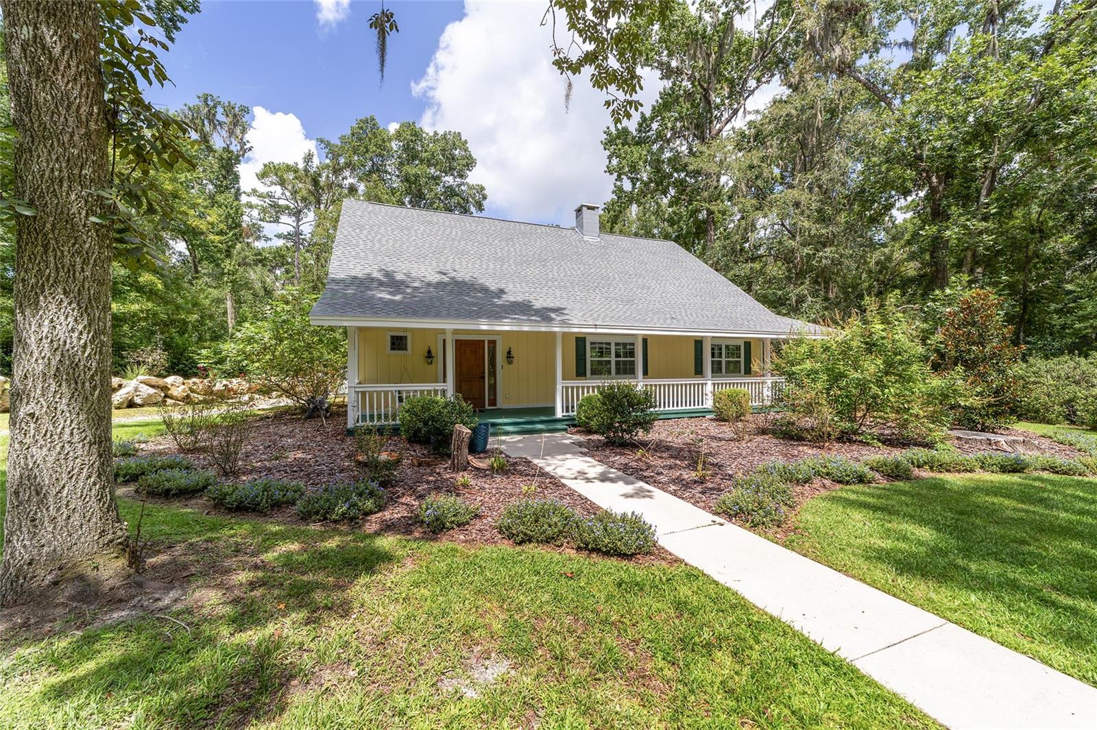 Image 4 of 46 For 928 98th Street